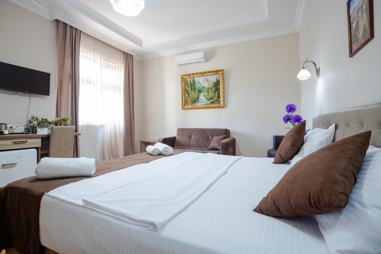 Daisi Sunset Hotel Batumi Luaran gambar