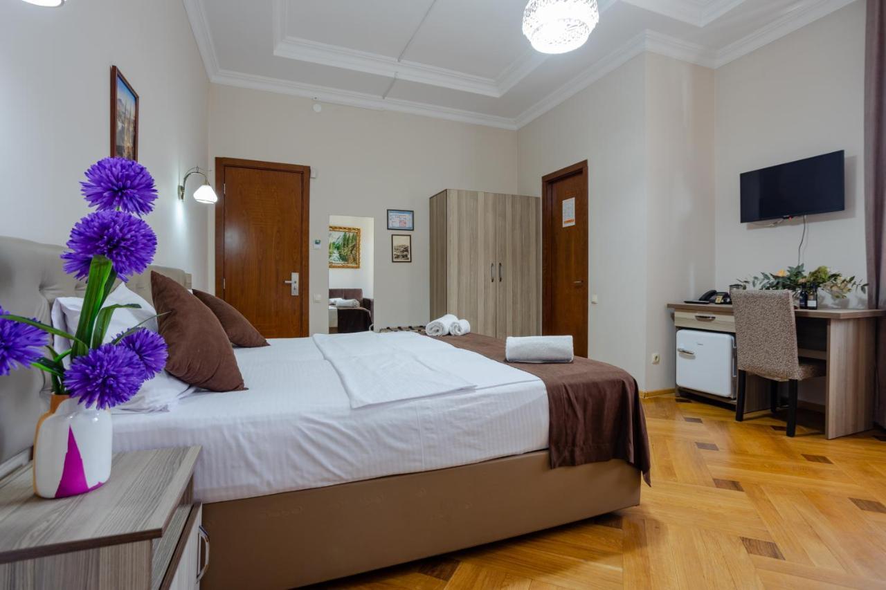 Daisi Sunset Hotel Batumi Luaran gambar